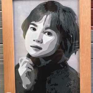 Tranh chân dung ghép lụa