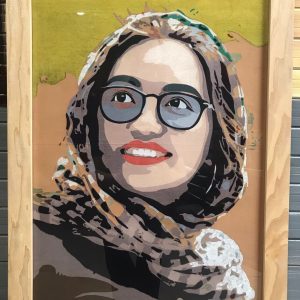 Tranh chân dung ghép lụa