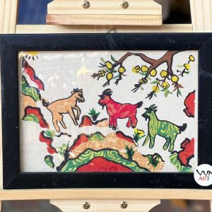 Tranh Tam dương nghênh phúc ghép lụa - chuyển thể từ tranh dân gian Đông Hồ