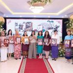 Vụn Art vinh dự được lựa chọn cho món quà ý nghĩa gửi tới Nhóm Phụ nữ Cộng đồng ASEAN